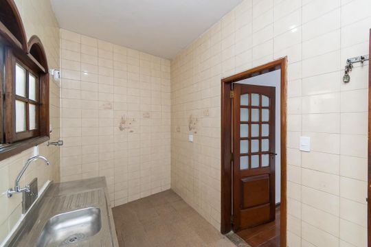 Cozinha de casa à venda com 2 quartos, 70m² em Penha, Rio de Janeiro