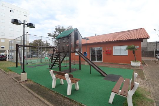 Área comum - Playground de apartamento para alugar com 2 quartos, 56m² em Fátima, Canoas