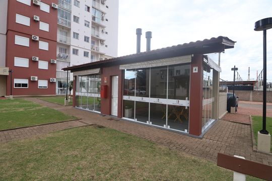 Área comum - Churrasqueira de apartamento para alugar com 2 quartos, 56m² em Fátima, Canoas