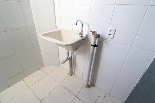 Cozinha e Área de Serviço de apartamento para alugar com 2 quartos, 48m² em Mansour, Uberlândia