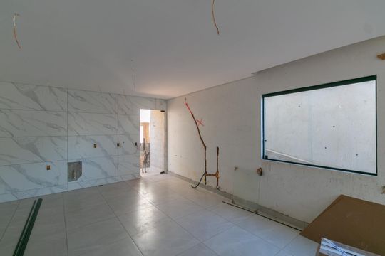 Casa à venda com 3 quartos, 180m² em Paquetá, Belo Horizonte