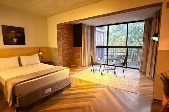 Sala/Quarto de apartamento à venda com 1 quarto, 28m² em Itaim Bibi, São Paulo
