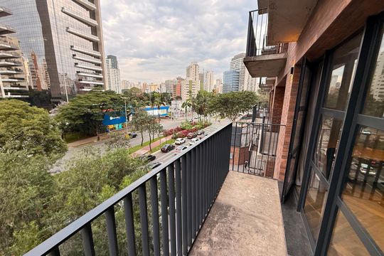 Varanda de apartamento à venda com 1 quarto, 28m² em Itaim Bibi, São Paulo