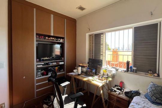 Casa à venda com 3 quartos, 152m² em Jardim Flamboyant, Campinas