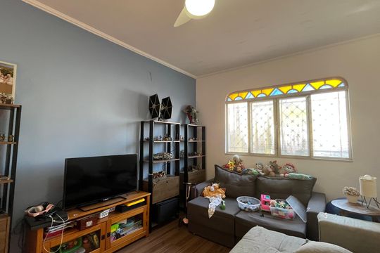 Casa à venda com 3 quartos, 152m² em Jardim Flamboyant, Campinas