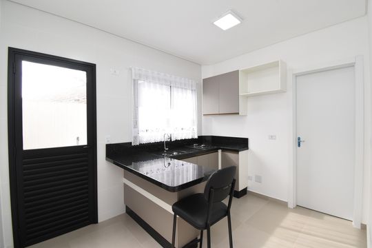 Kitnet/Studio para alugar com 1 quarto, 26m² em Cajuru, Curitiba