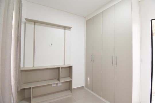 Quarto  de kitnet/studio para alugar com 1 quarto, 26m² em Cajuru, Curitiba