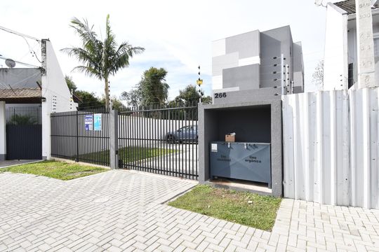 Fachada de kitnet/studio para alugar com 1 quarto, 26m² em Cajuru, Curitiba
