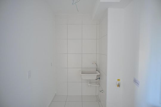 Área de Serviço  de apartamento para alugar com 2 quartos, 40m² em Vila Andrade, São Paulo
