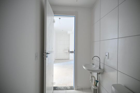 Banheiro de apartamento para alugar com 2 quartos, 40m² em Vila Andrade, São Paulo