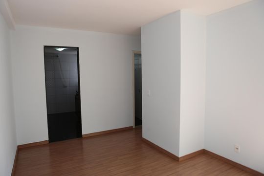 Sala de apartamento para alugar com 2 quartos, 47m² em Camargos, Belo Horizonte