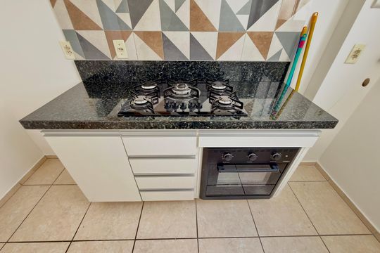 Cozinha  de apartamento para alugar com 2 quartos, 45m² em Califórnia, Contagem