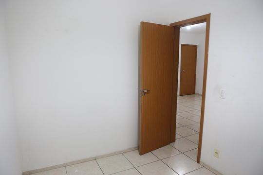 Quarto 2 de apartamento para alugar com 2 quartos, 45m² em Califórnia, Contagem