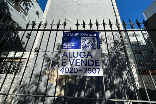 Placa de apartamento à venda com 2 quartos, 63m² em Inhaúma, Rio de Janeiro