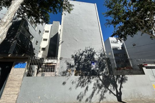 Fachada  de apartamento à venda com 2 quartos, 63m² em Inhaúma, Rio de Janeiro
