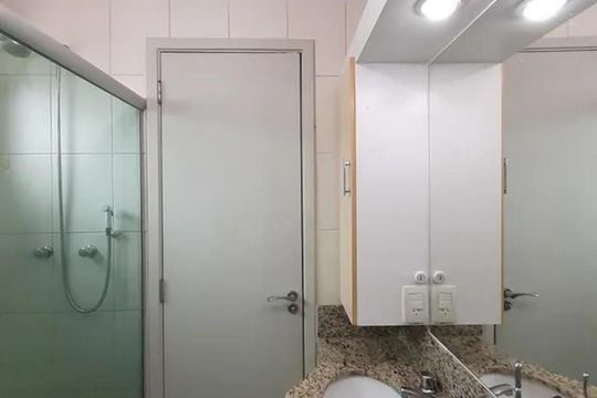 Banheiro de apartamento à venda com 4 quartos, 105m² em Todos os Santos, Rio de Janeiro