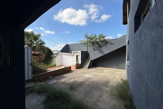Área externa  de casa para alugar com 4 quartos, 360m² em Pindorama, Belo Horizonte