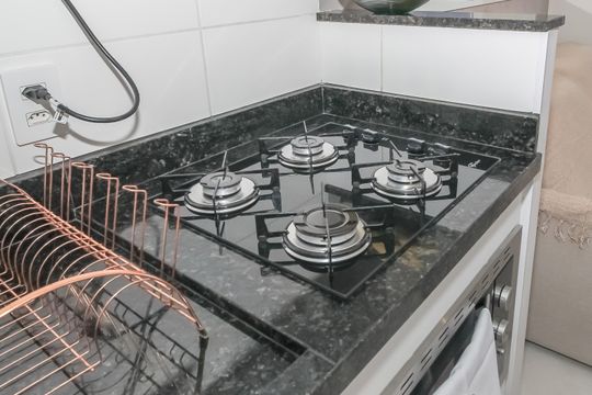 Cozinha de apartamento à venda com 1 quarto, 27m² em Barra Funda, São Paulo
