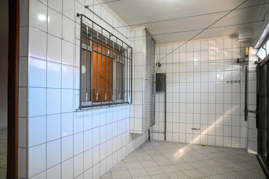 Garagem de casa para alugar com 2 quartos, 100m² em Vila Moraes, São Paulo