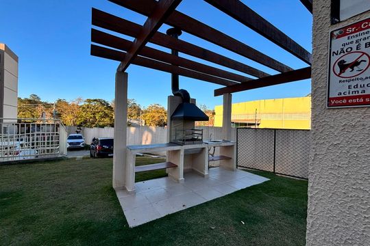 Área comum - Churrasqueira de apartamento para alugar com 2 quartos, 48m² em Granja Viana, Cotia