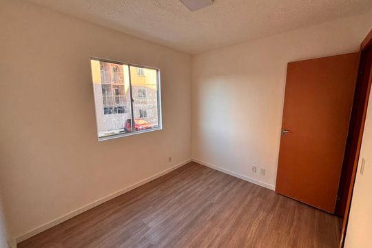 Quarto 2 de apartamento para alugar com 2 quartos, 48m² em Granja Viana, Cotia