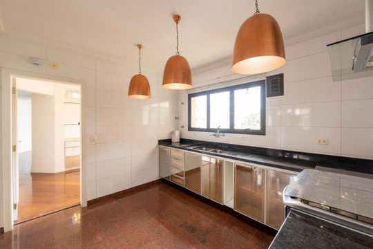 Cozinha de apartamento à venda com 4 quartos, 209m² em Lapa, São Paulo