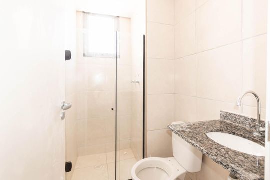 Banheiro de kitnet/studio à venda com 0 quarto, 32m² em Santo Cristo, Rio de Janeiro