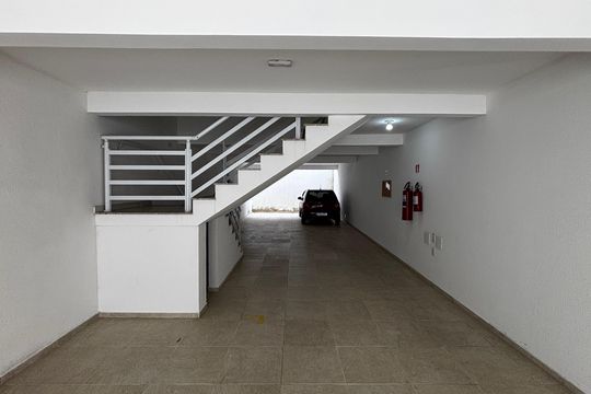 Garagem de apartamento para alugar com 2 quartos, 42m² em Jardim Las Vegas, Santo André