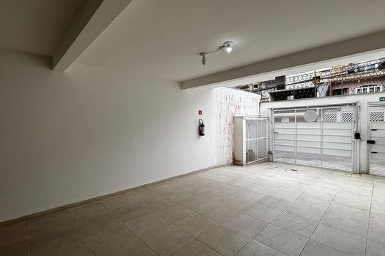 Garagem de apartamento para alugar com 2 quartos, 42m² em Jardim Las Vegas, Santo André