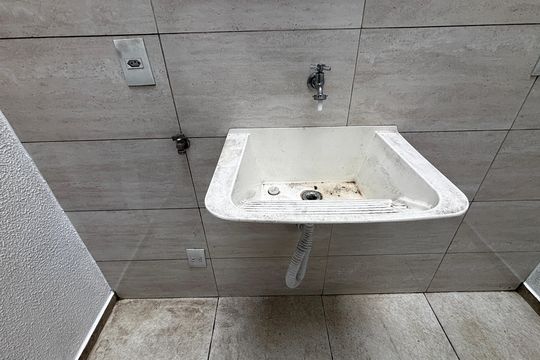 Área de Serviço de apartamento para alugar com 2 quartos, 42m² em Jardim Las Vegas, Santo André