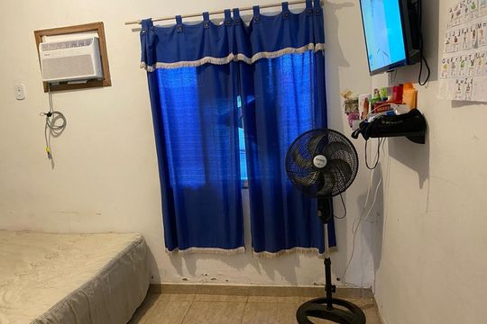 Quarto de casa à venda com 2 quartos, 68m² em Jacarepaguá, Rio de Janeiro