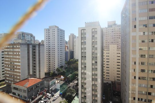 Vista  de apartamento para alugar com 1 quarto, 34m² em Indianópolis, São Paulo