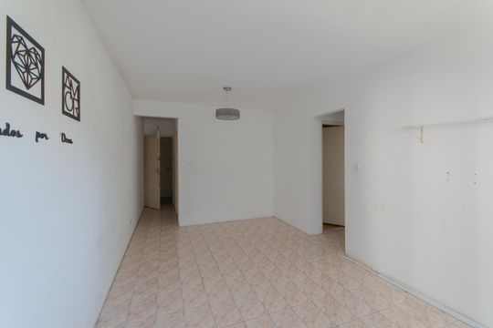 Sala de apartamento à venda com 2 quartos, 100m² em Aclimação, São Paulo