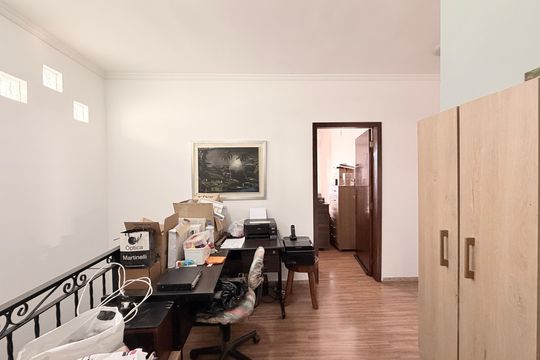 Escritório de casa à venda com 3 quartos, 262m² em Jardim Caçula, Jundiaí