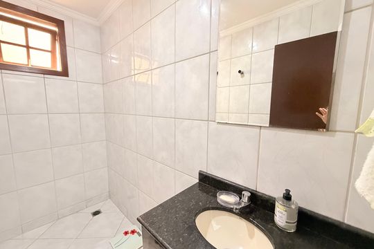 Banheiro Social de casa à venda com 3 quartos, 262m² em Jardim Caçula, Jundiaí