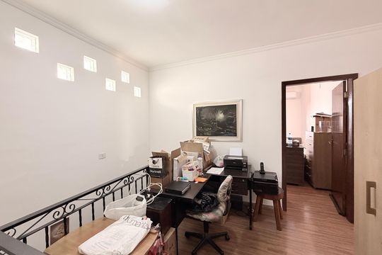 Escritório de casa à venda com 3 quartos, 262m² em Jardim Caçula, Jundiaí