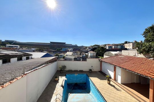 Vista da Sala de casa à venda com 3 quartos, 500m² em Jabaquara, São Paulo