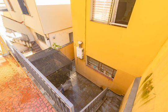 Casa à venda com 2 quartos, 145m² em Parque Jabaquara, São Paulo