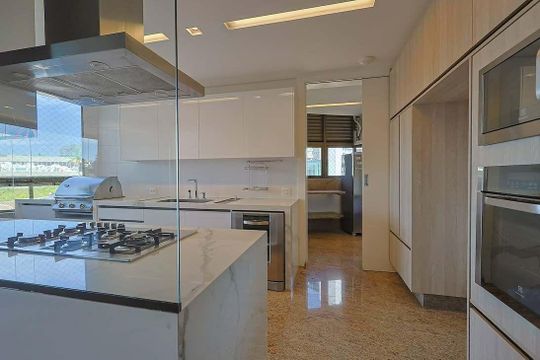 Cozinha de apartamento para alugar com 3 quartos, 245m² em Vale do Sereno, Nova Lima