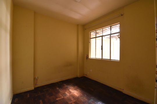 Sala 2 de apartamento para alugar com 3 quartos, 115m² em Centro , Curitiba