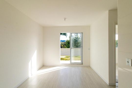 Apartamento para alugar com 2 quartos, 44m² em Lamenha Grande, Curitiba