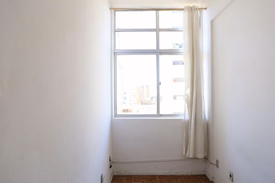 Quarto 1 de apartamento para alugar com 2 quartos, 60m² em Centro, Belo Horizonte
