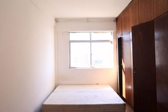 Quarto de apartamento à venda com 2 quartos, 60m² em Centro, Belo Horizonte