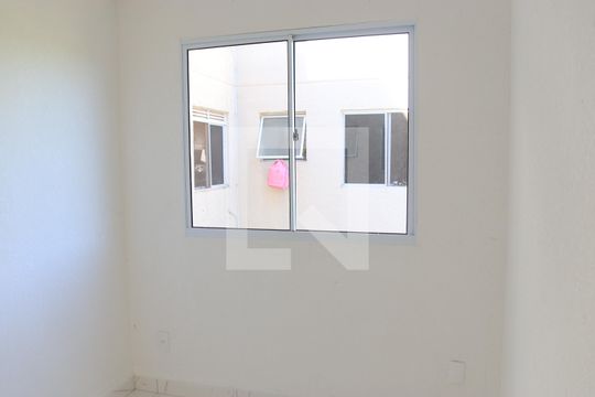 Apartamento à venda com 2 quartos, 42m² em Setor Grande Retiro, Goiânia