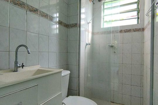 Banheiro de apartamento para alugar com 2 quartos, 50m² em Canudos, Novo Hamburgo