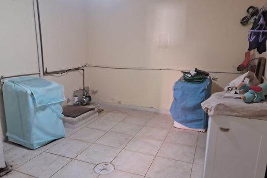 Cozinha de kitnet/studio para alugar com 1 quarto, 25m² em Vargem Grande, Rio de Janeiro