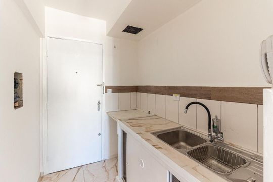 Cozinha de kitnet/studio para alugar com 1 quarto, 28m² em Campos Elíseos, São Paulo