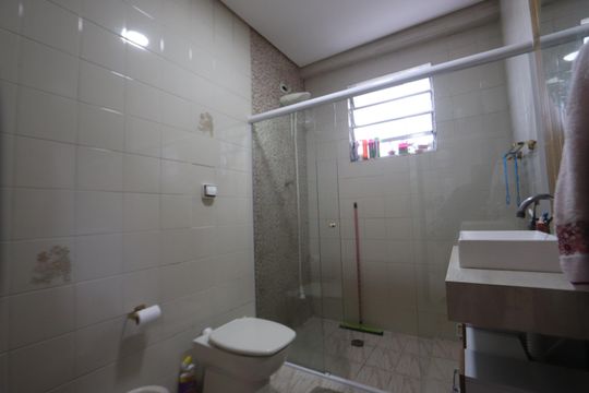 Banheiro 1 - Casa 1 de casa à venda com 2 quartos, 225m² em Vila Industrial, São Paulo