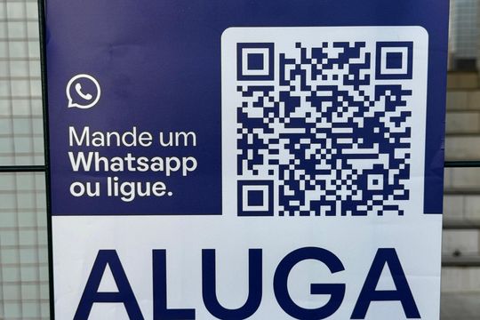 Placa de apartamento à venda com 3 quartos, 77m² em Águas Claras, Brasília