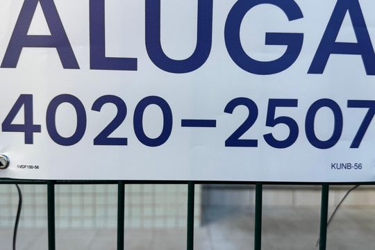 Código placa de apartamento à venda com 3 quartos, 77m² em Águas Claras, Brasília